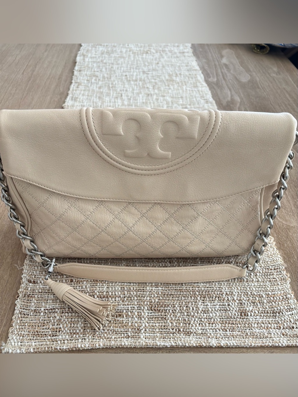 Beautiful Tory Burch Purse